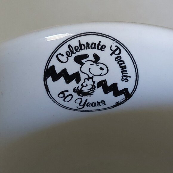 PEANUTS Charlie Brown & Snoop 60th Anniversary Collectible Holiday Mug - Picture 5 of 11